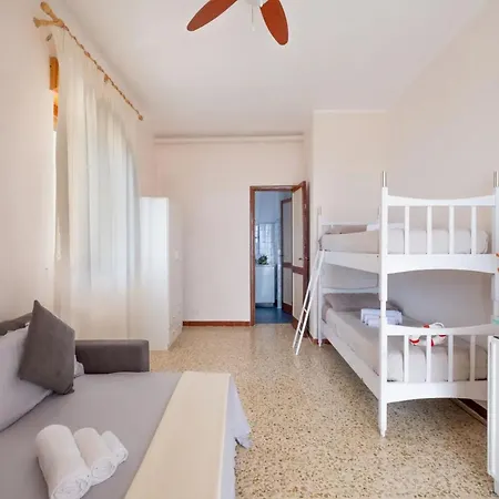Sea View Panoramic Penthouse 度假居