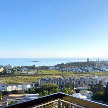 Sea View Panoramic Penthouse 度假居